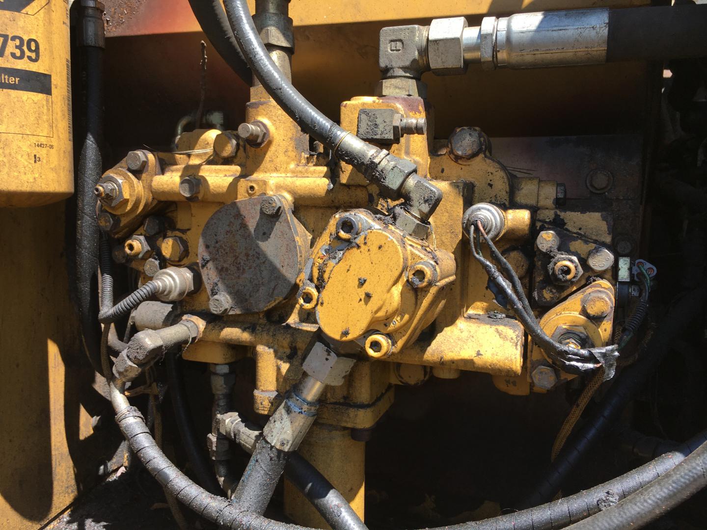 ./imagenes/INVOICE/2019/16913/EXCAVADORA CAT 315C (26).JPG